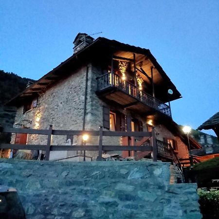 Grand Rive Bed & Breakfast Сен-Пиер Екстериор снимка