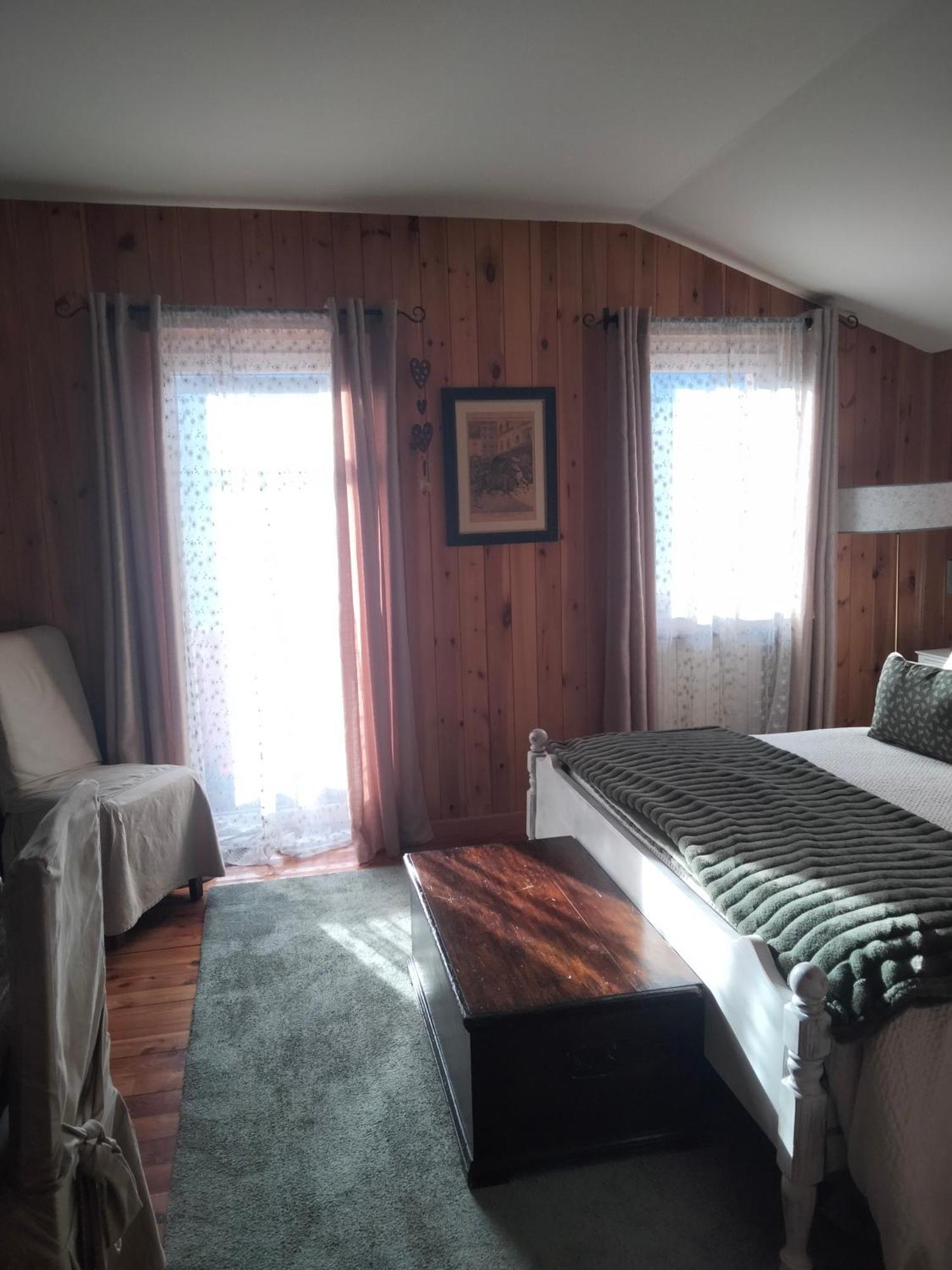 Grand Rive Bed & Breakfast Сен-Пиер Стая снимка
